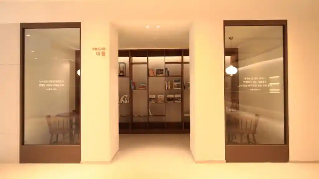 141 ミニ ホテル_done