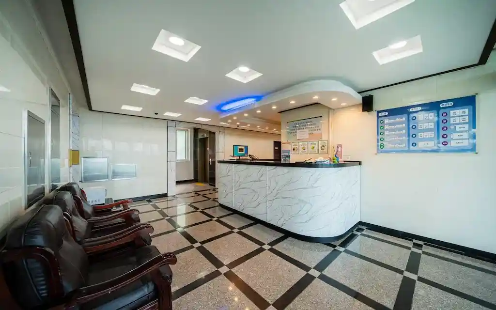 カンヌン マンサン ビーチ ホテル_done