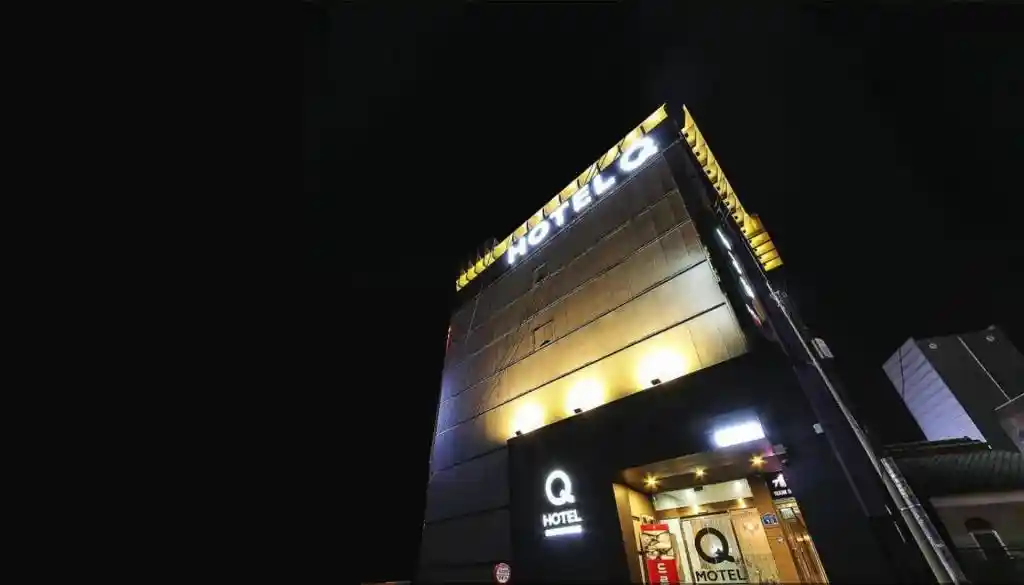 ホテル Q チュンチョン_done
