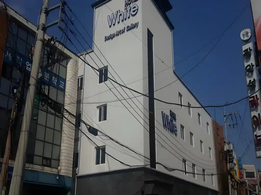 ホワイト ホテル_done