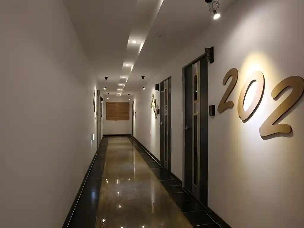 ジャバ ホテル_done