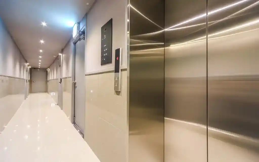 ティント ホテル_done